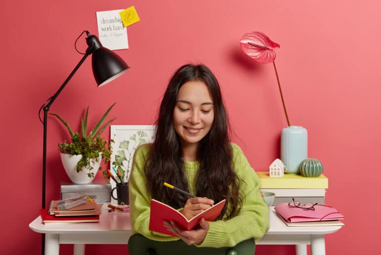 Tres motivos para escribir. Un alegato a favor de las historias pequeñas